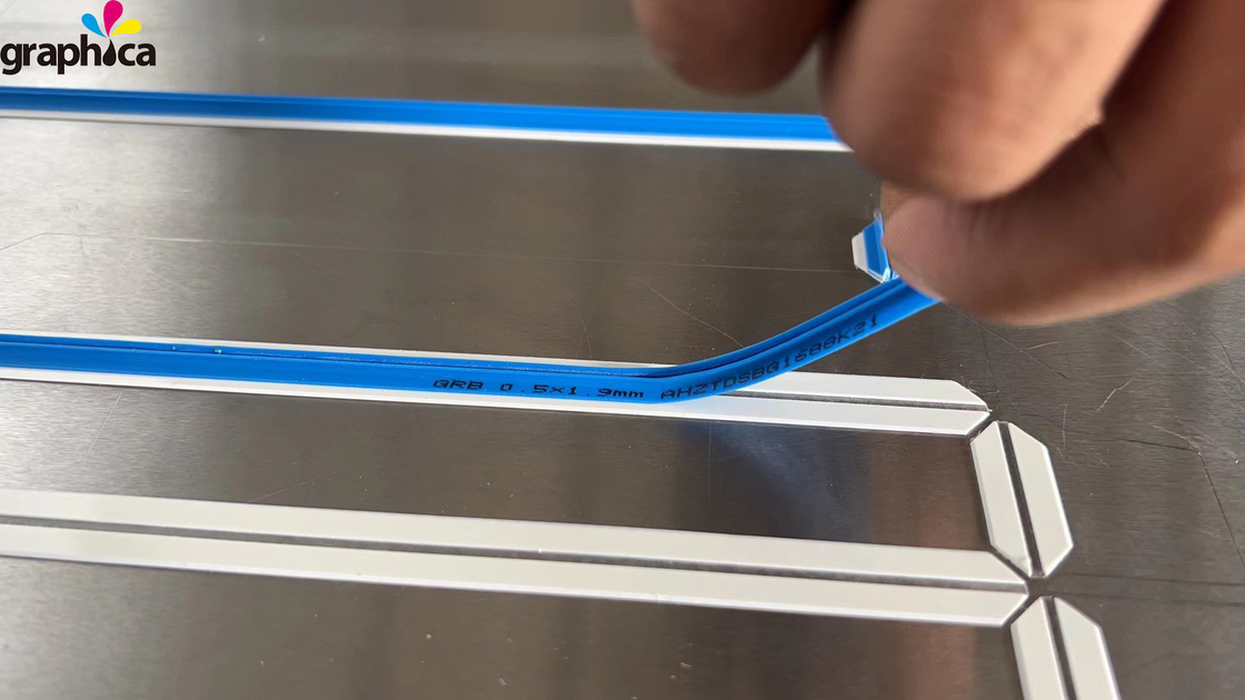 Top Seller Blue Outbox Graphic Plastic Die Cutting Creasing Matrix for Printing Materials