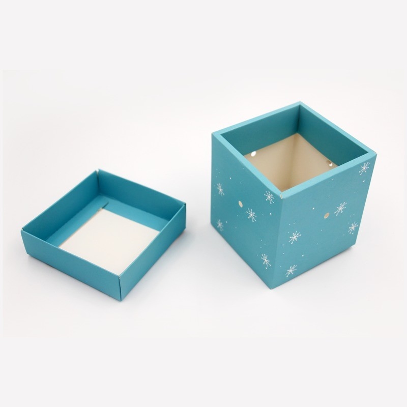 Eco-friendly Christmas Eve Apple Gift Box Recyclable and CMYK 4 Color Offest Printing