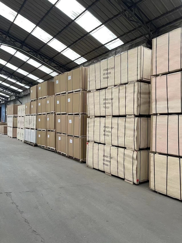 Die Making Plywood Board 12-18mm Flat Film Faced for Laser Die Cutting Industrial